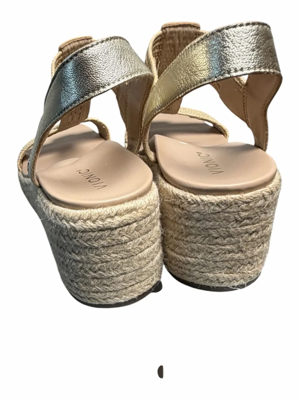 Vionic Calera Sandals with Gold Metallic T-Strap, 9.5
